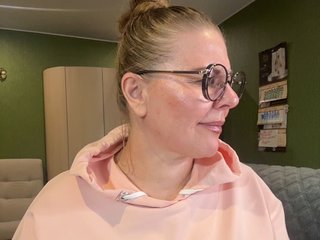 Veronika_Gold Porn Show