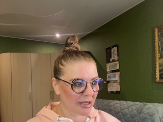 Veronika_Gold Porn Show