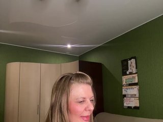 Veronika_Gold Porn Show