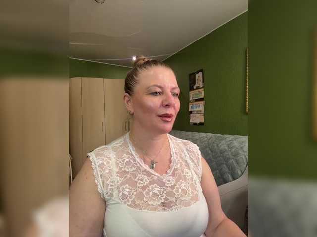 Taly1974 live cam on BongaCams