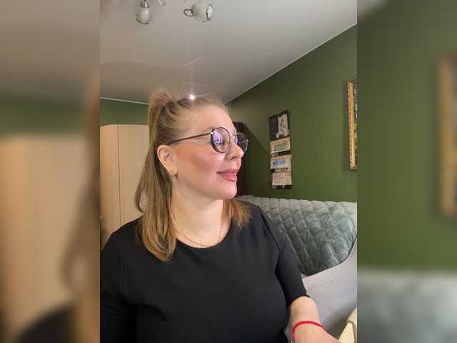 Veronika_Gold — live female cam