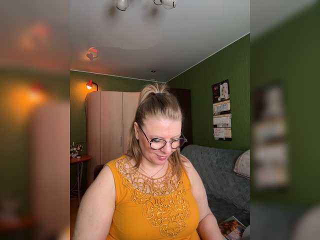 Taly1974, live now on BongaCams
