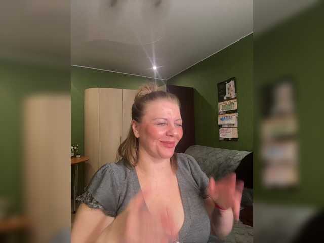 Taly1974 live cam on BongaCams