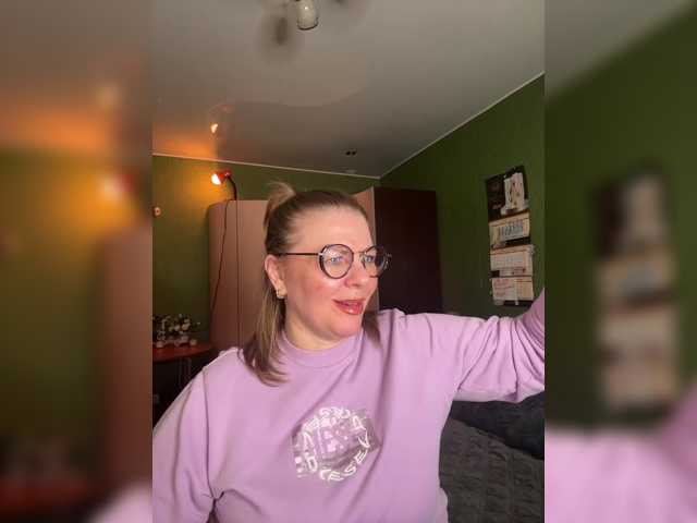 Taly1974 live cam on BongaCams