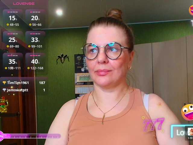 Taly1974 live cam on BongaCams