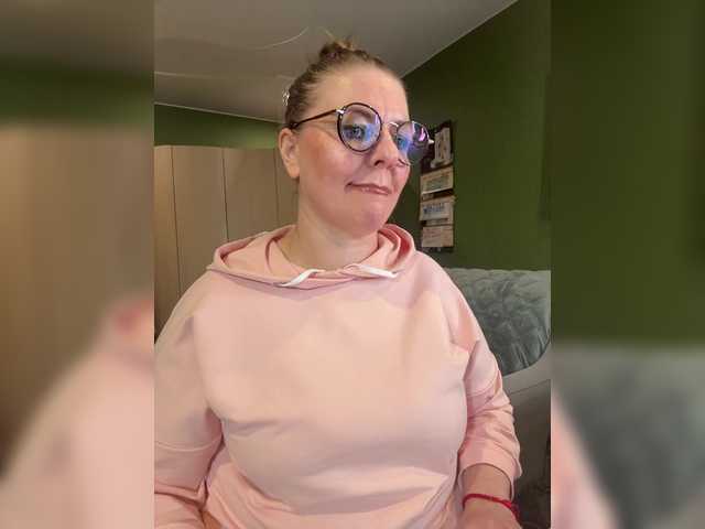 Taly1974 live cam on BongaCams
