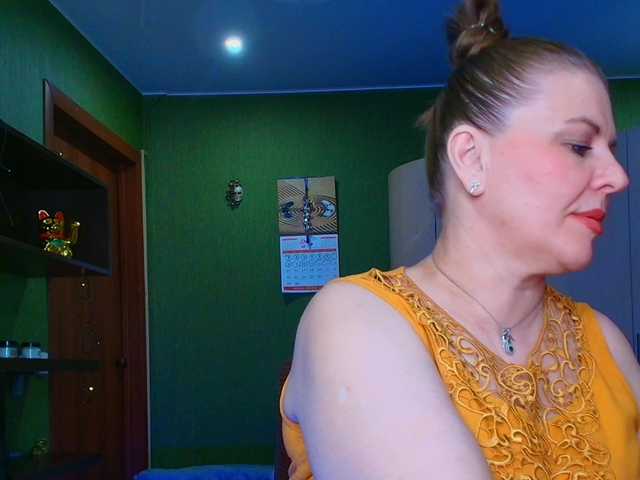 Taly1974 live cam on BongaCams