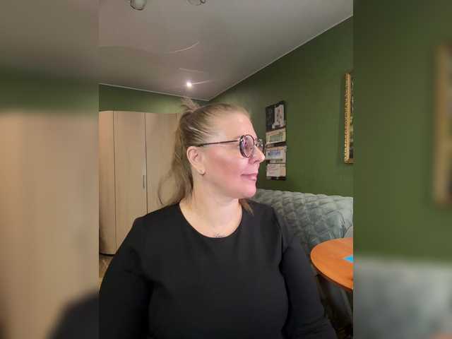 Taly1974 live cam