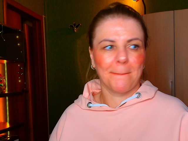 Taly1974 live cam on BongaCams