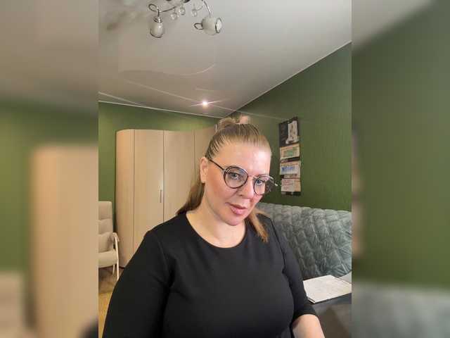 Taly1974 live cam on BongaCams