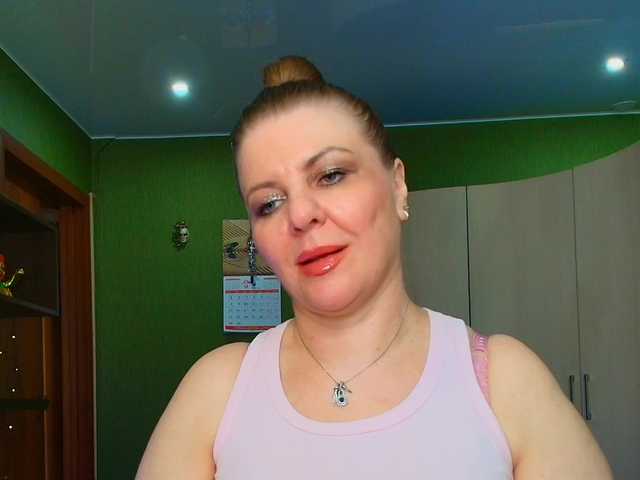 Taly1974 live cam on BongaCams