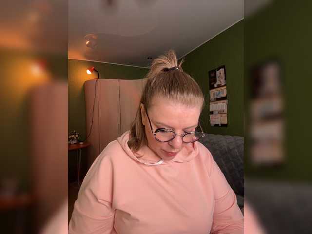 Taly1974 live cam on BongaCams
