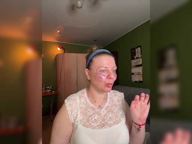 Taly1974 live cam on BongaCams