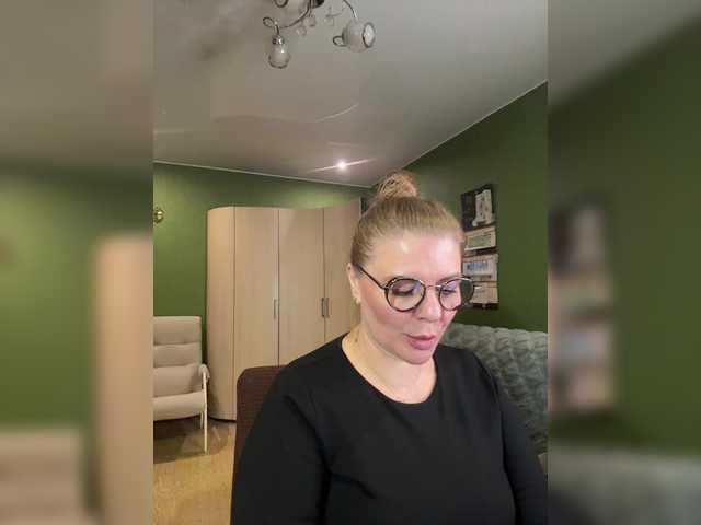 Taly1974 live cam on BongaCams