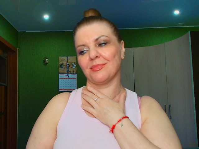 Taly1974 live cam on BongaCams