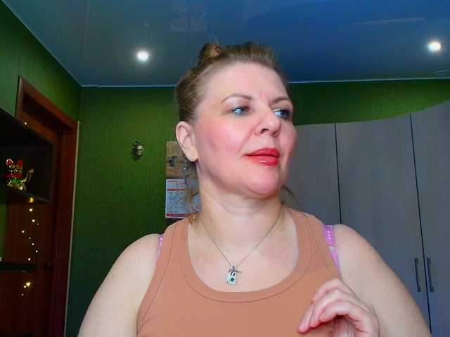 Taly1974 live cam on BongaCams