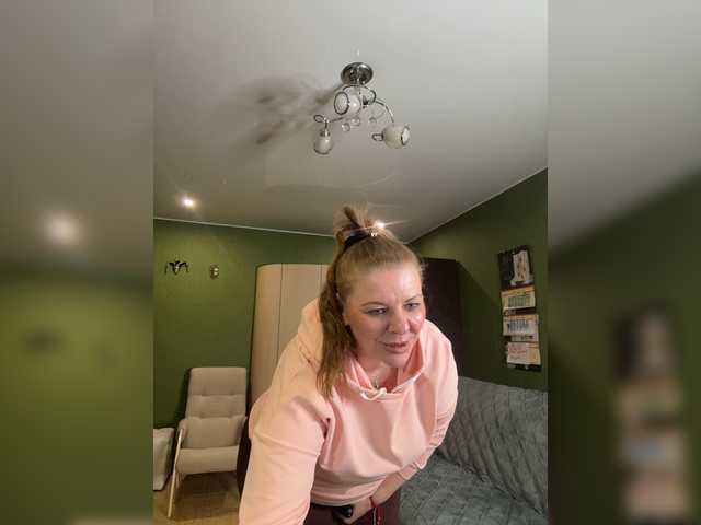 Taly1974 live cam on BongaCams