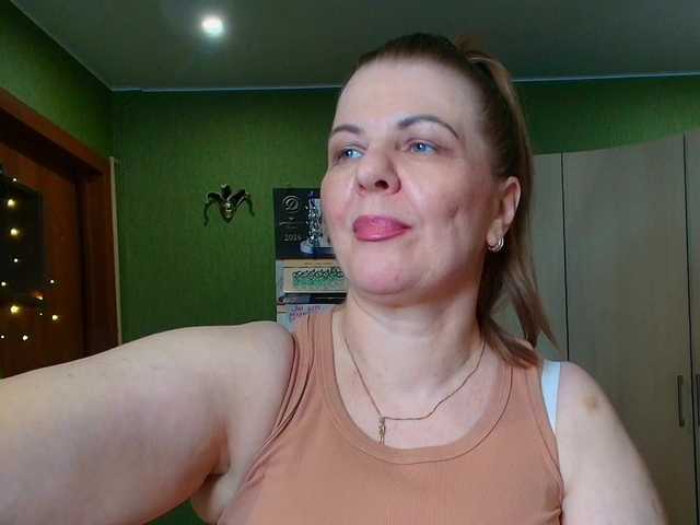 Taly1974 live cam on BongaCams