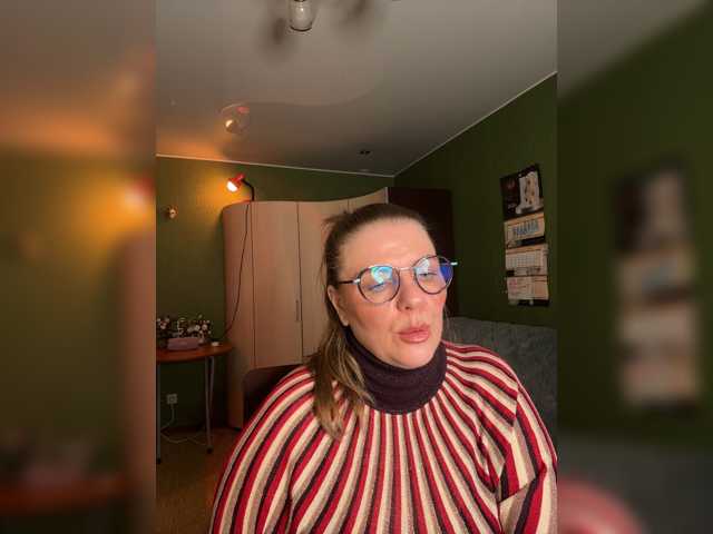 Taly1974 live cam on BongaCams