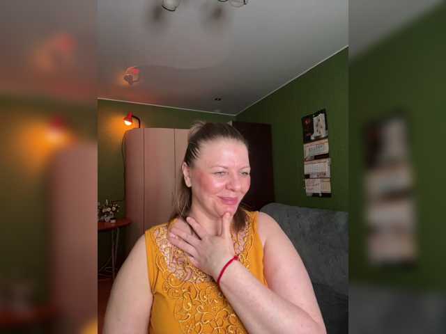 Veronika_Gold live cam preview