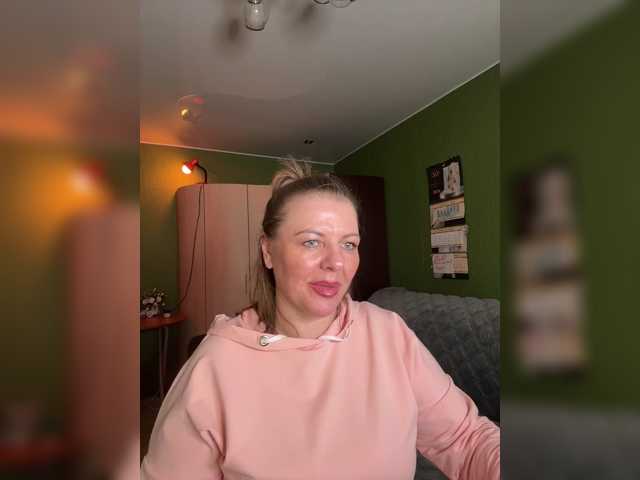 Taly1974 live cam on BongaCams