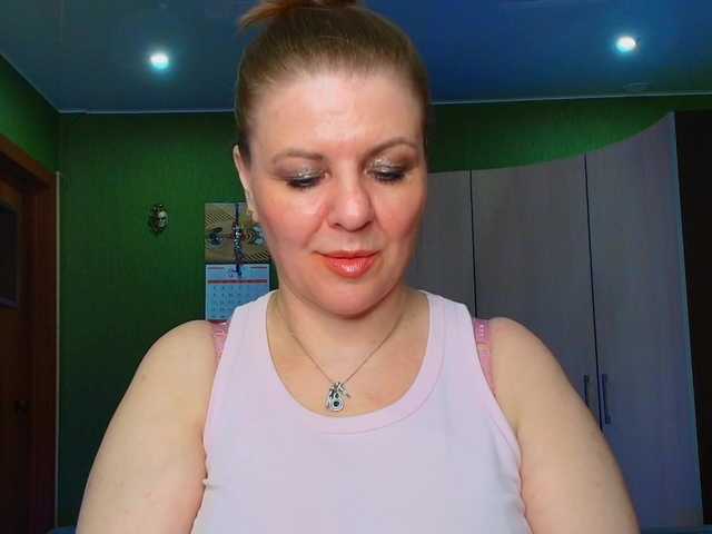 Taly1974 live cam on BongaCams