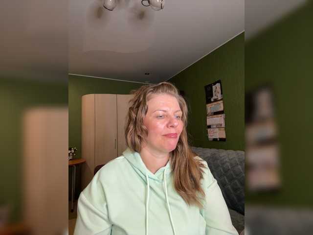 Taly1974 live cam on BongaCams