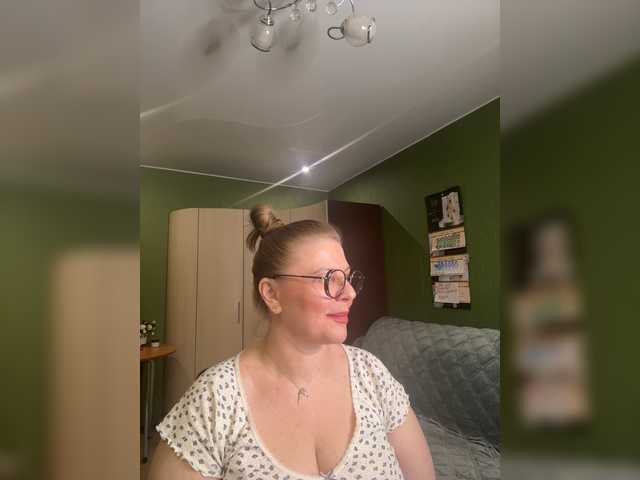 Taly1974 live cam