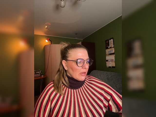 Taly1974 live cam on BongaCams