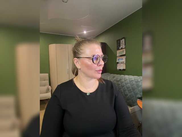 Taly1974 live cam on BongaCams