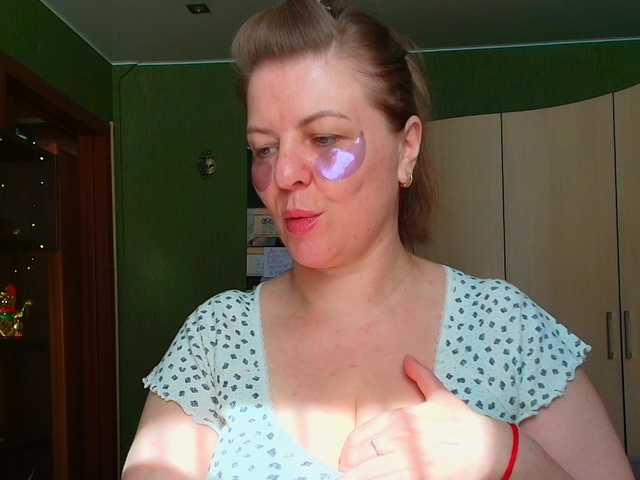 Taly1974 live cam on BongaCams