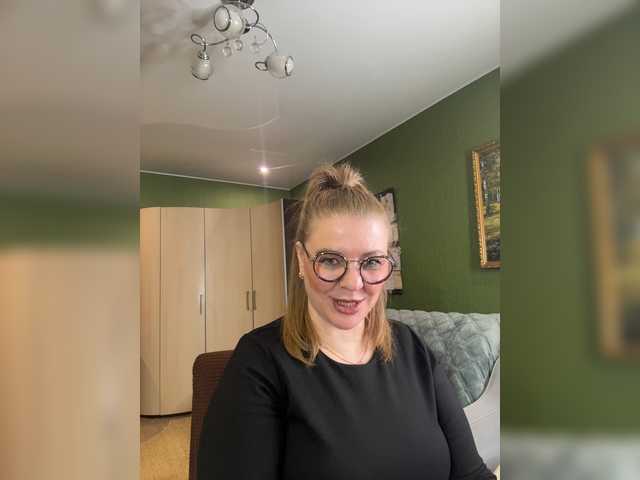 Veronika_Gold — live female cam