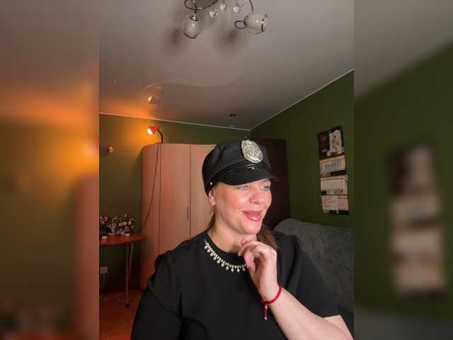 Veronika_Gold live cam preview