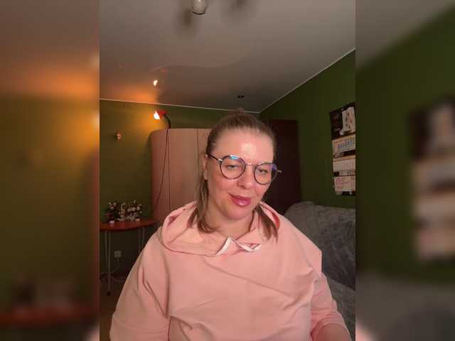 Taly1974 live cam on BongaCams