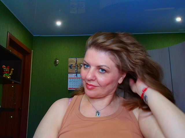 Taly1974 live cam on BongaCams