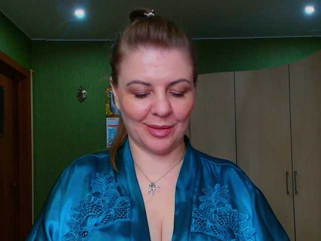 Veronika_Gold live webcam show