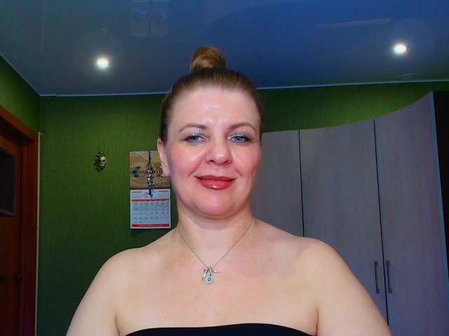 Taly1974 live cam on BongaCams