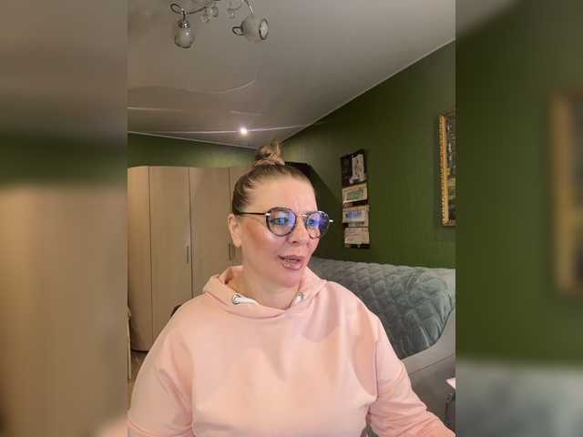 Taly1974 live cam on BongaCams