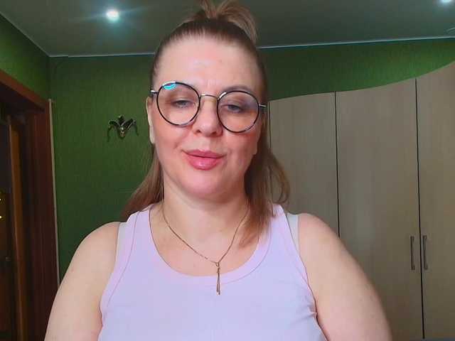 Taly1974 live cam on BongaCams