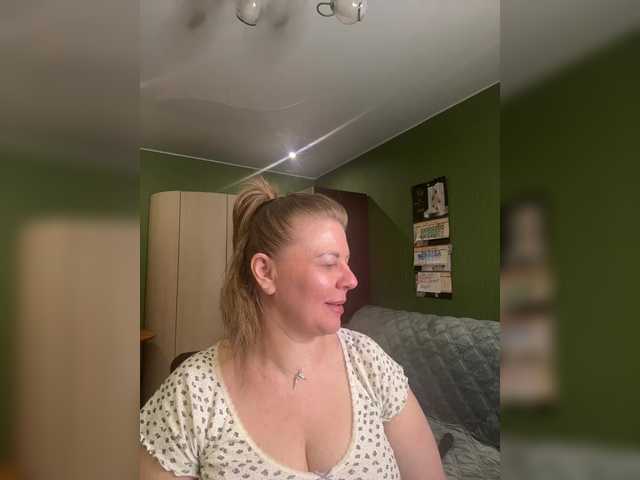Taly1974 live cam on BongaCams
