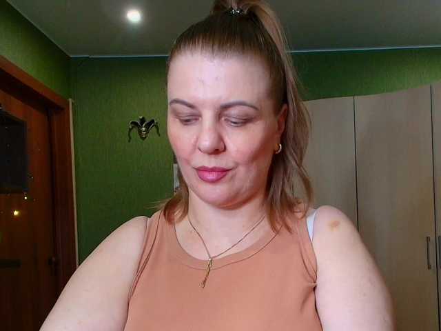 Taly1974 live cam on BongaCams