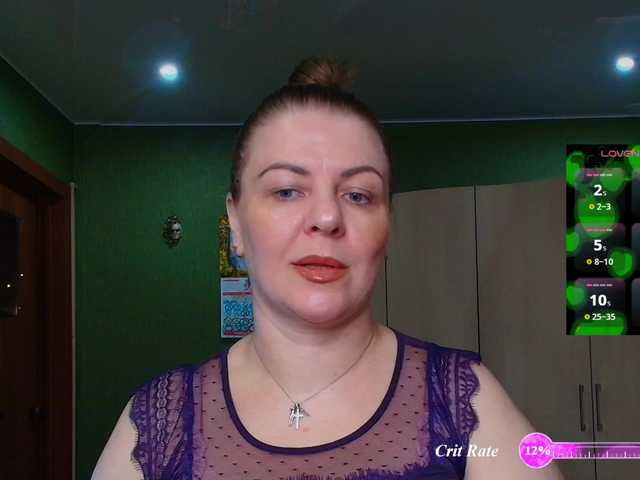Veronika_Gold live webcam show