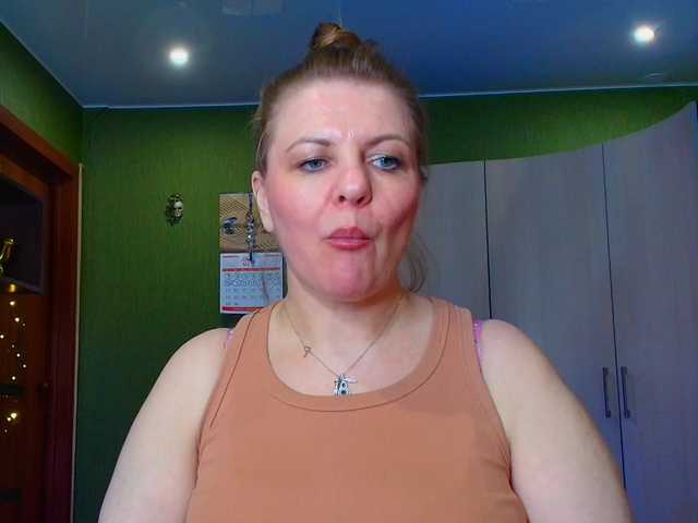 Veronika_Gold live cam