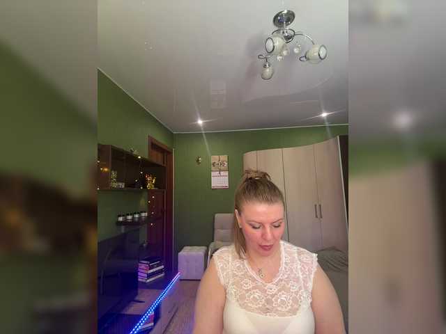 Taly1974 live cam on BongaCams