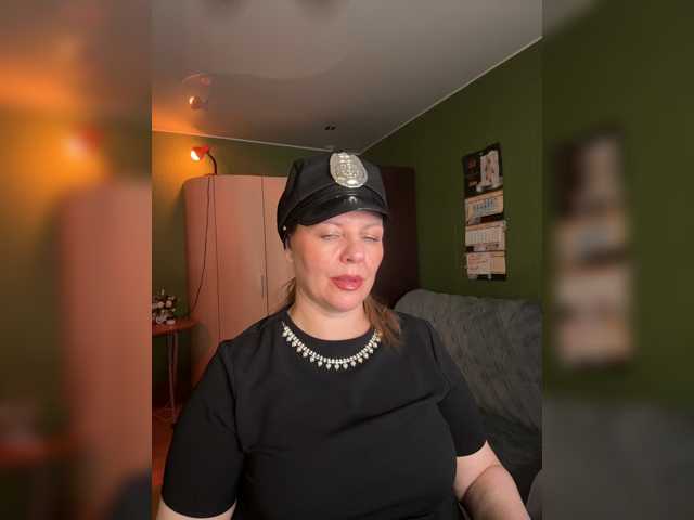 Veronika_Gold live cam preview