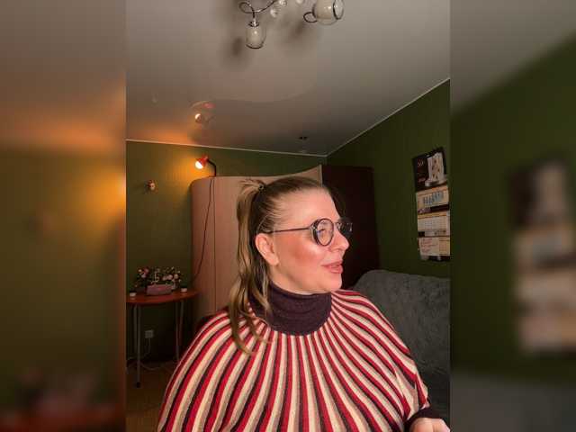 Taly1974 live cam on BongaCams
