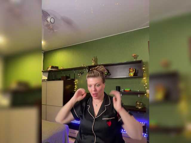 Taly1974's BongaCams show and profile