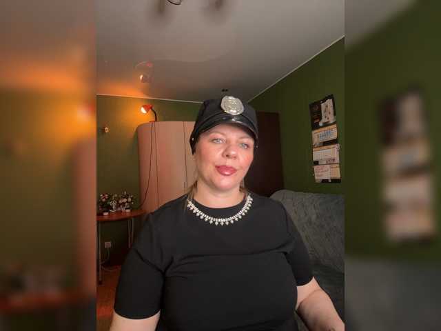 Taly1974, live now on BongaCams