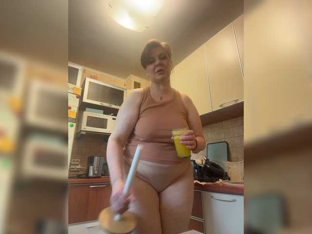 Taly1974 live cam on BongaCams