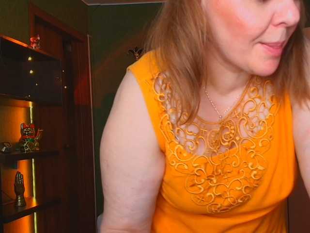 Veronika_Gold live cam preview